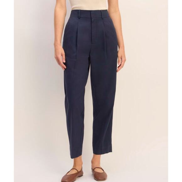 NWOT Everlane The Draper Tapered Pant in Buttersmooth In Navy Size 14 - Picture 2 of 9